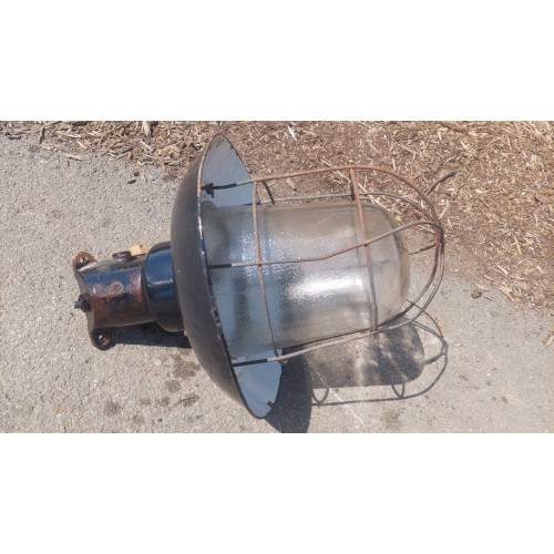 Lampa, světlo industriální, tovární, retro,60.léta