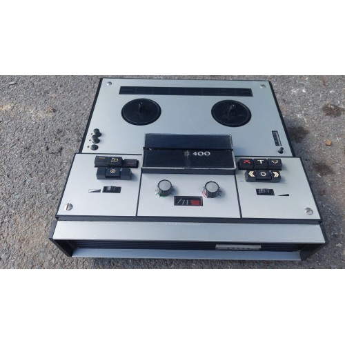 Kotoučový magnetofon TESLA B-400, retro