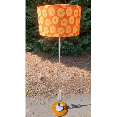 Lampa se stojanem, retro, socialismus, 70.-80. léta