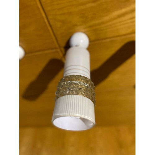 Světlo stropní, zářivka, lampa, osvětlení, Brusel