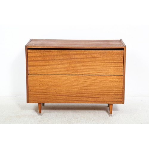 (111) Komoda, peřiňák, úložná skříňka, retro