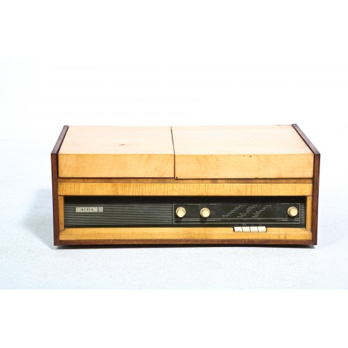 Gramoradio AIDA-Tesla Bratislava, retro