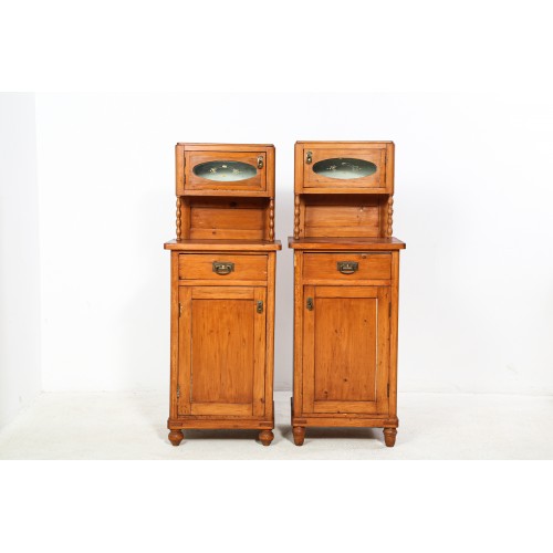 (131) 2x Stolek noční, komody, starodávné, retro