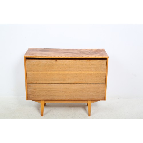 Komoda, peřiňák, skříň na peřiny, retro